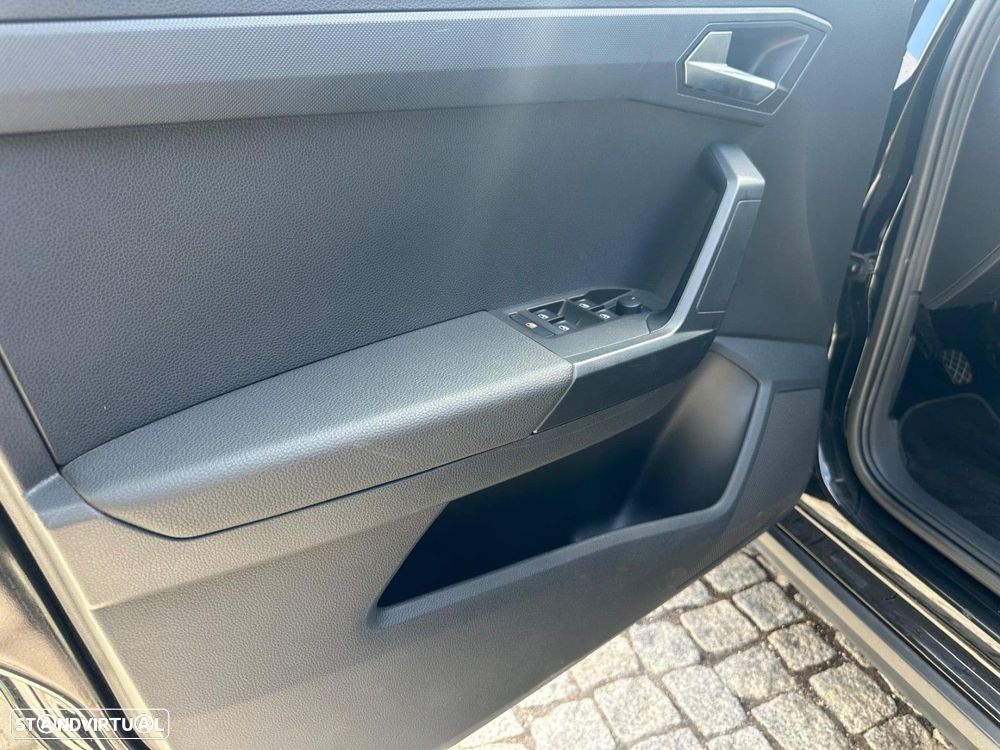 SEAT Arona - 21