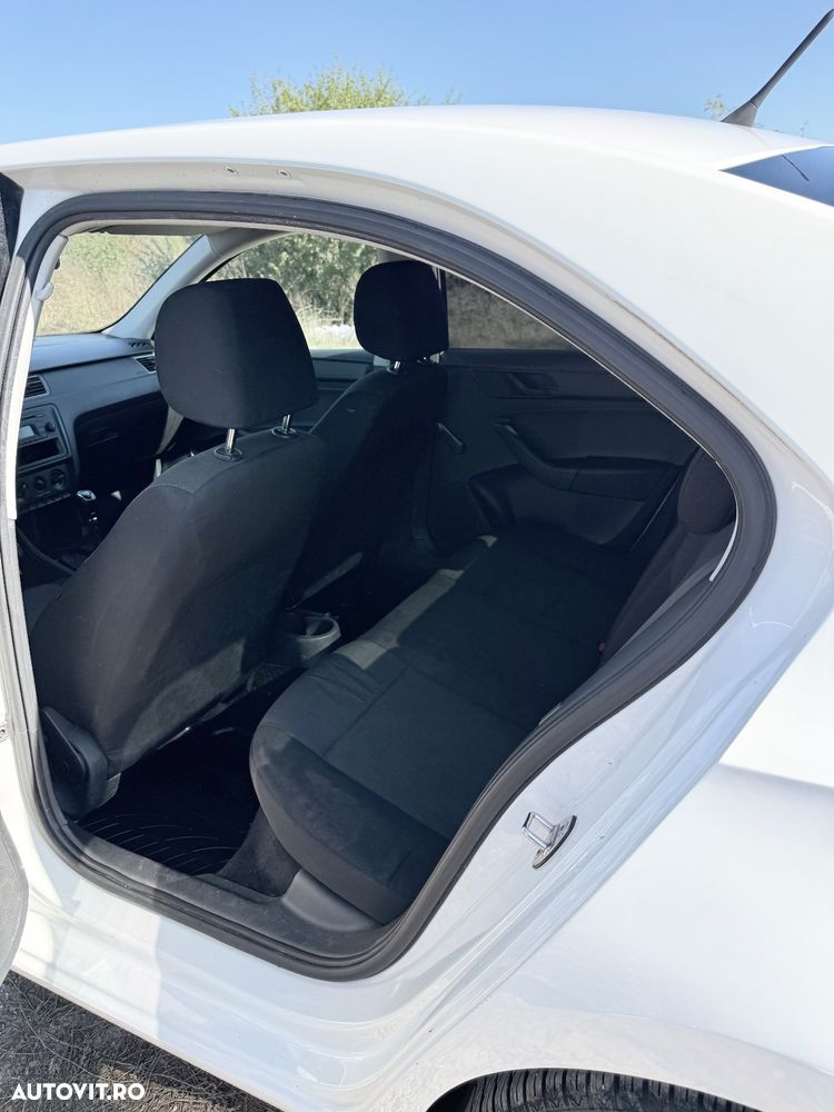 Skoda RAPID 1.6 TDI Active - 6