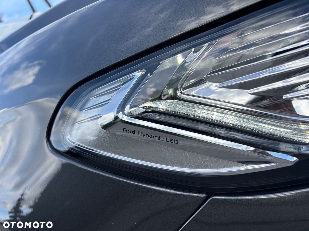 Ford Mondeo 2.0 Hybrid ST-Line X - 26