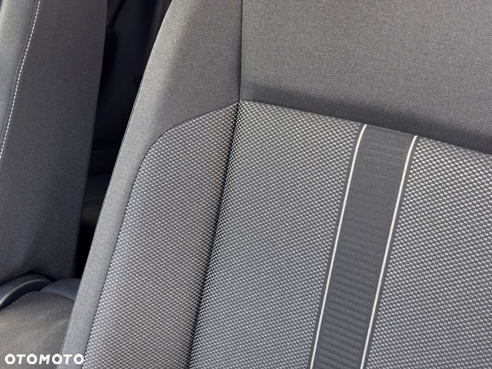 Volkswagen T-Roc 1.5 TSI Life DSG - 38