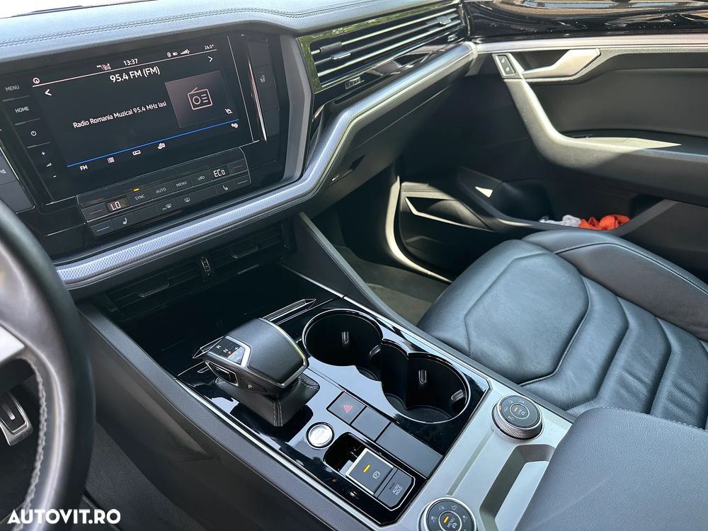 Volkswagen Touareg V6 TDI R-Style - 20