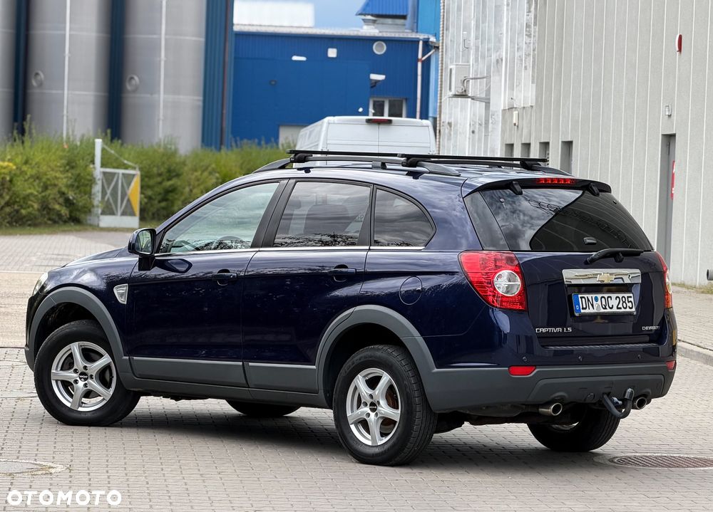 Chevrolet Captiva 2.4 2WD 7 Sitzer LS Family Edition - 7