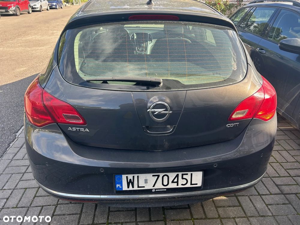 Opel Astra IV 1.6 CDTI Enjoy - 5