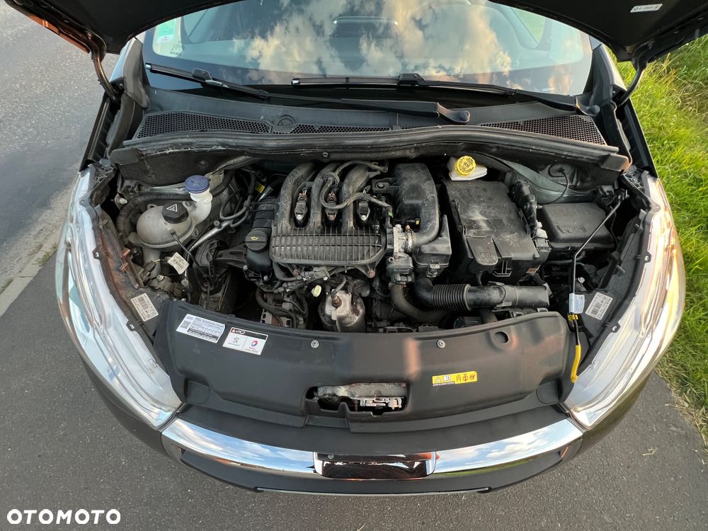 Peugeot 208 PureTech 82 Stop & Start Signature - 10
