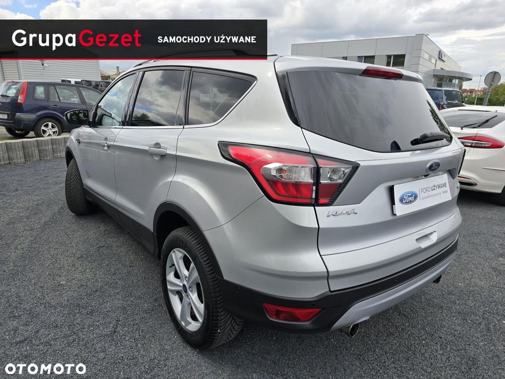 Ford Kuga - 6