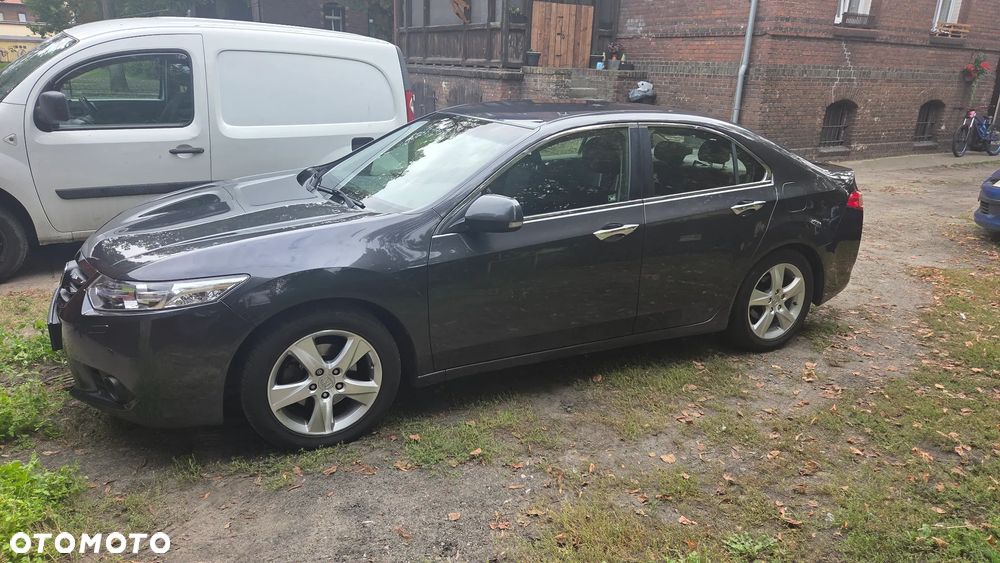 Honda Accord 2.0 Comfort - 2