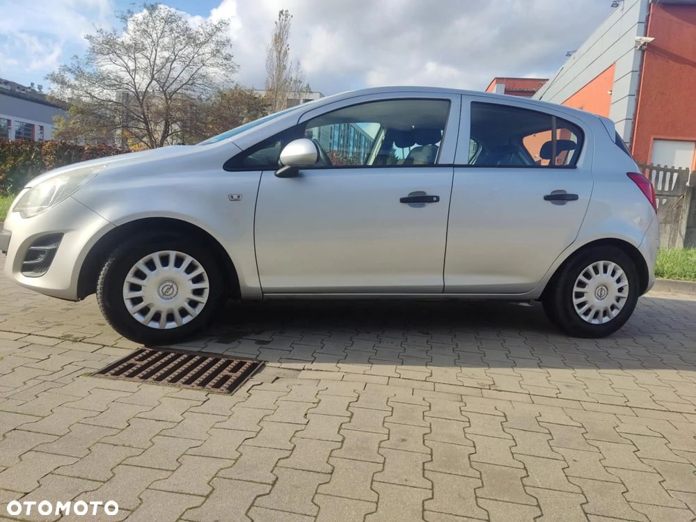 Opel Corsa 1.0 12V Essentia - 3
