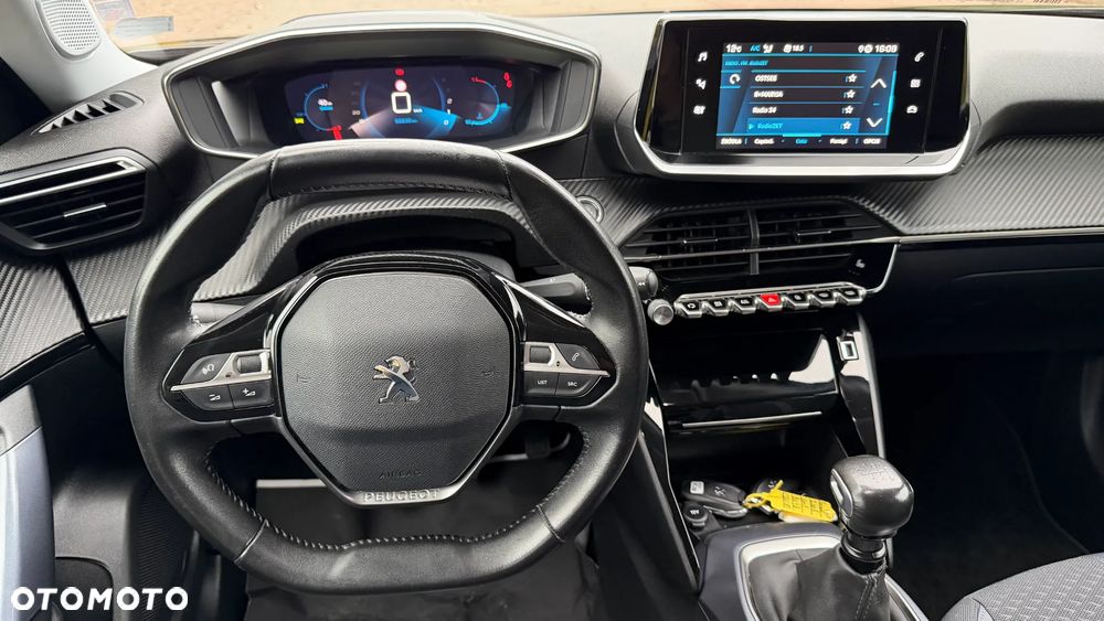 Peugeot 2008 1.2 PureTech Allure Pack S&S - 25