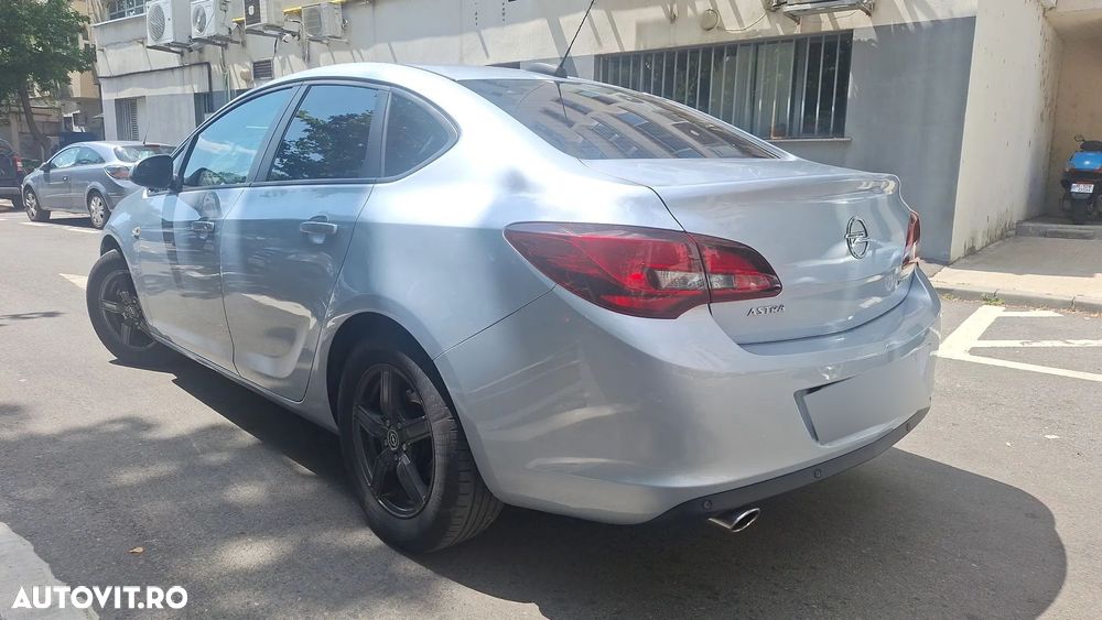 OPEL Astra 2017 — imagine 6