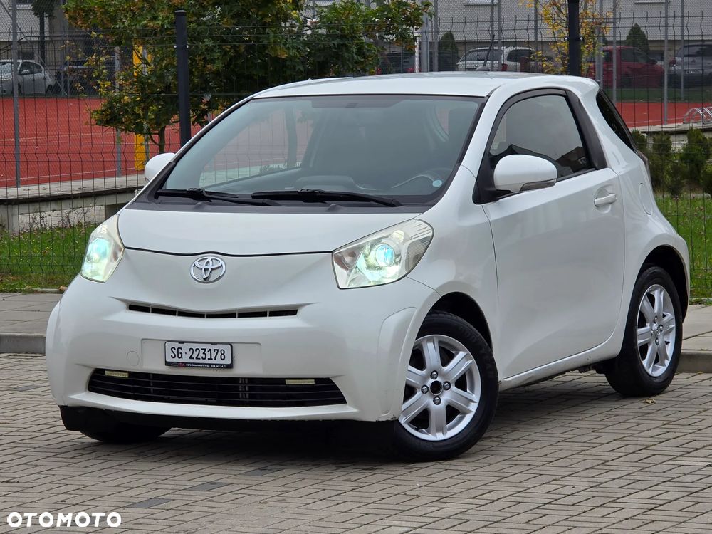 Toyota iQ 1.0 Luna