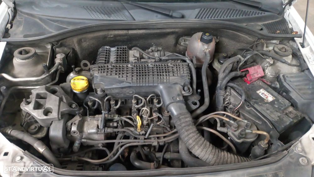Portas Renault Clio II 1.5 dci 65cv K9K700 de 2003 - 5