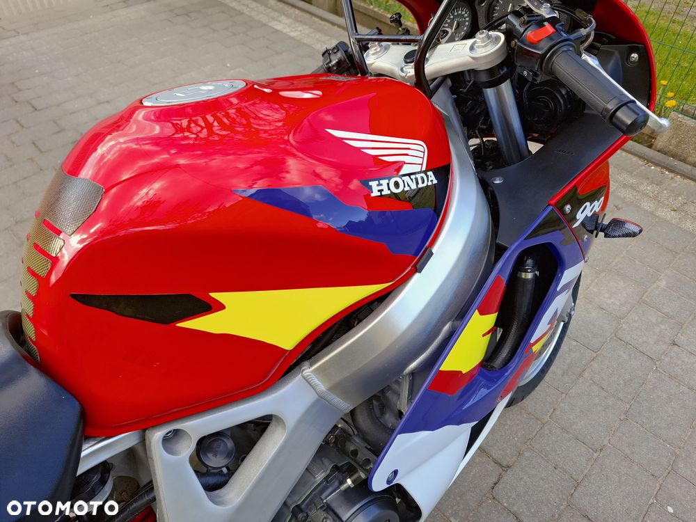 Honda CBR - 8