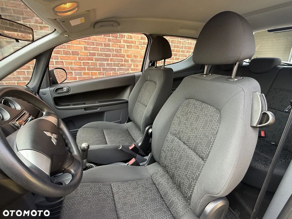 Mitsubishi Colt 1.1 Inform Cleartec - 8