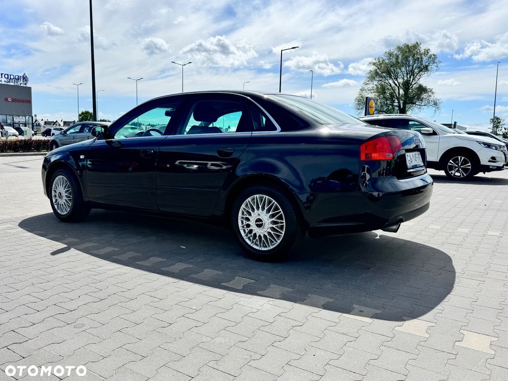 Audi A4 Limousine - 40