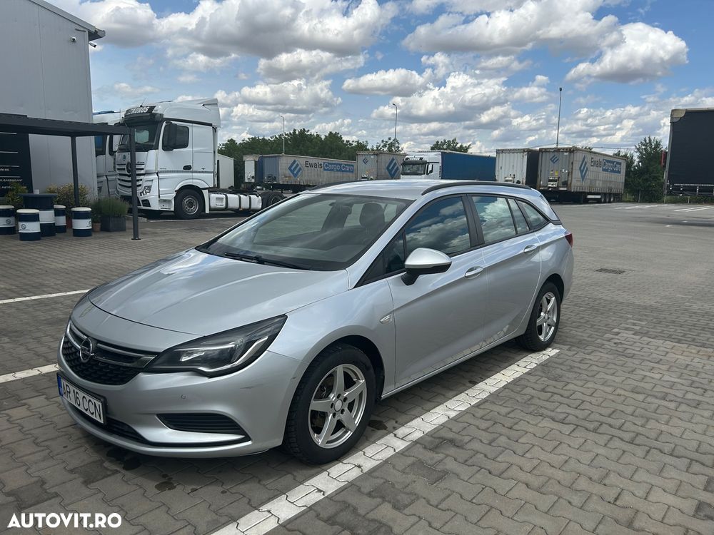 Opel Astra 1.6 CDTI ECOTEC Selection - 1