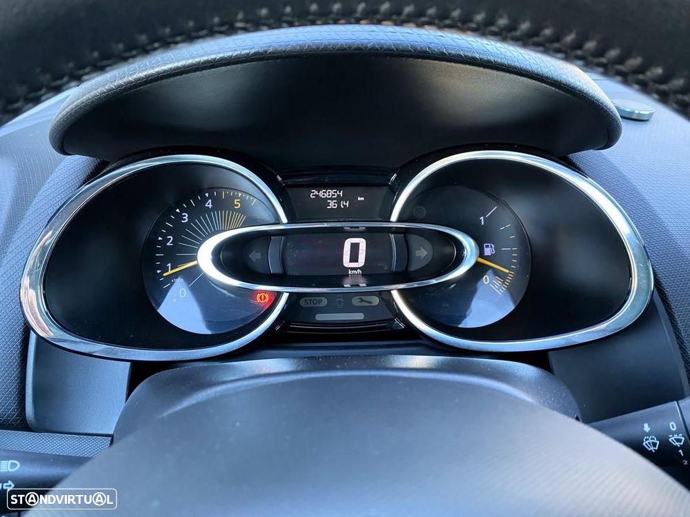 Renault Clio 1.5 dCi Dynamique S - 22