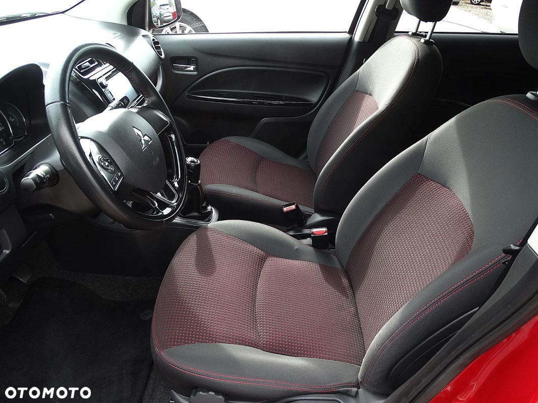 Mitsubishi Space Star 1.2 AS&G Intense - 15