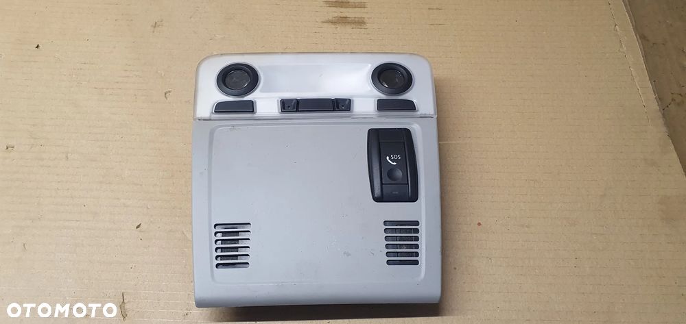 Lampka oświetlenie kabiny podsufitki BMW 3 E91 9137493 - 1