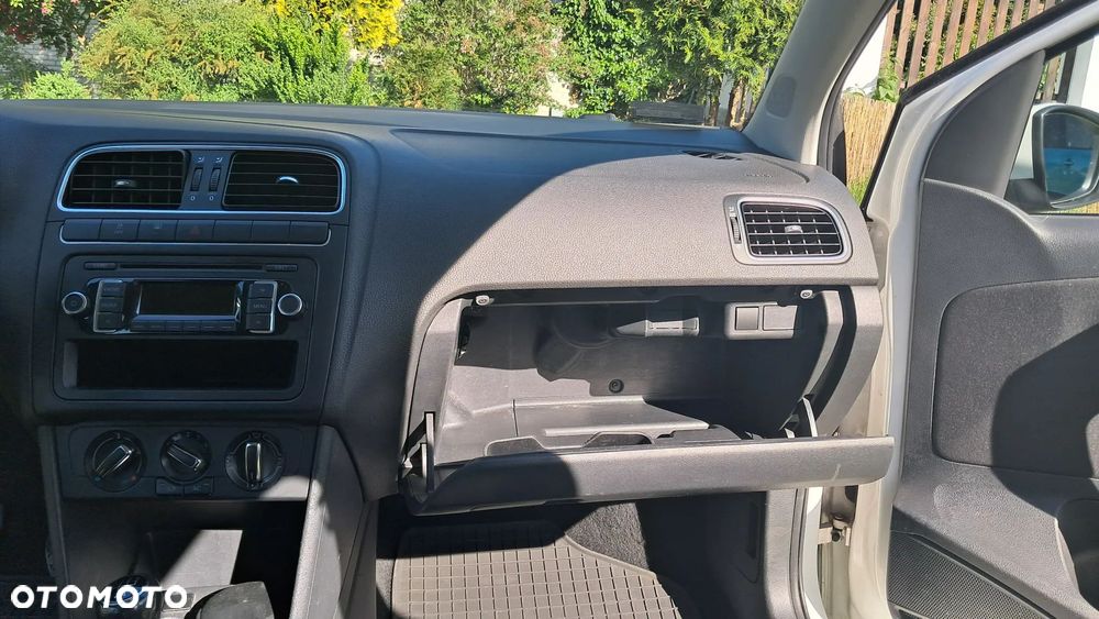 Volkswagen Polo 1.4 Comfortline - 10