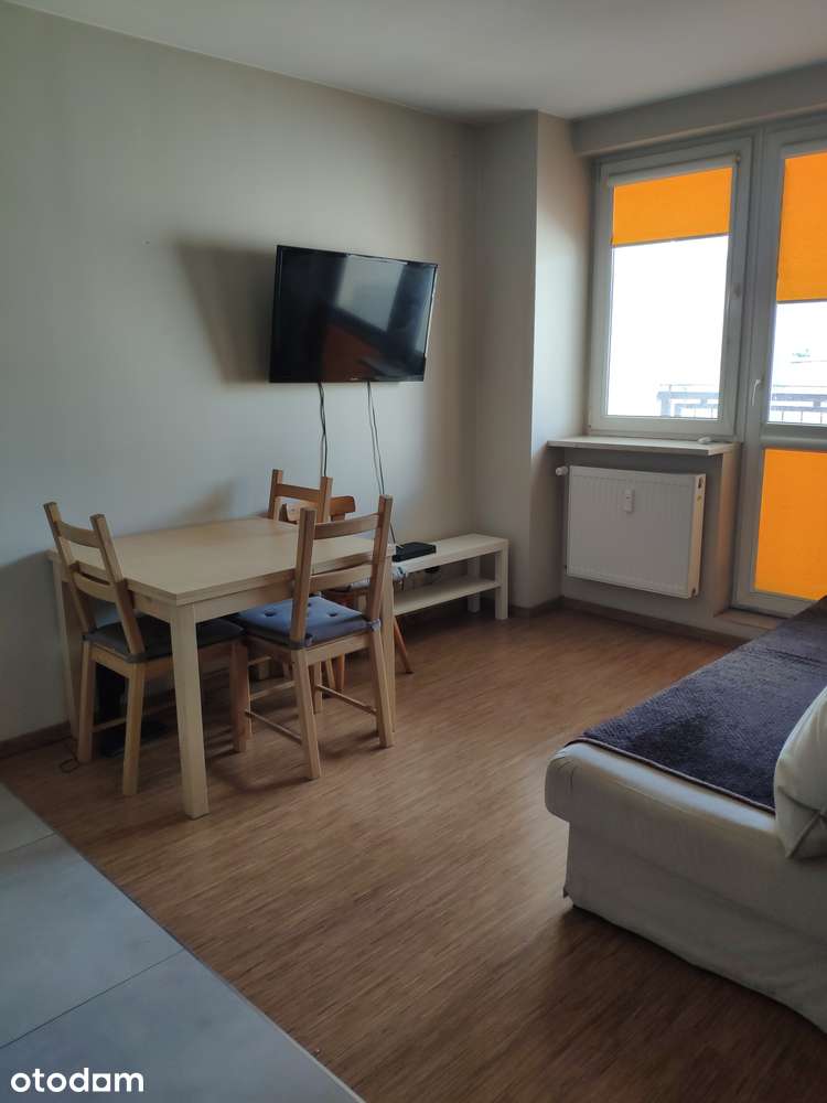 Dwupoziomowe mieszkanie, 93m Plac Grunwaldzki, dwa balkony, piwnica