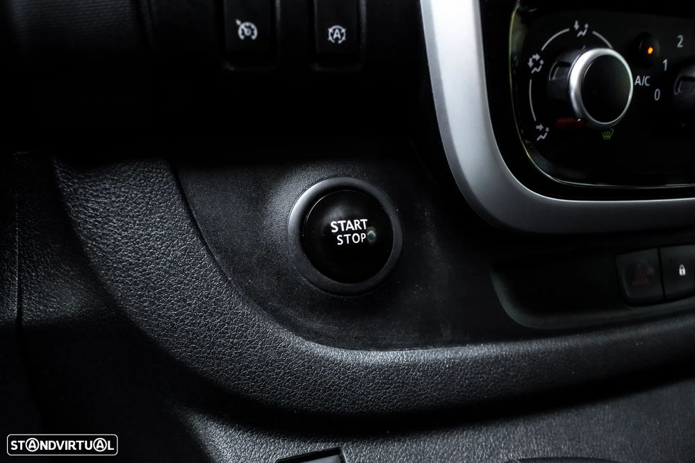 Renault Trafic 2.0 Blue dCi L1 Equilibre - 19