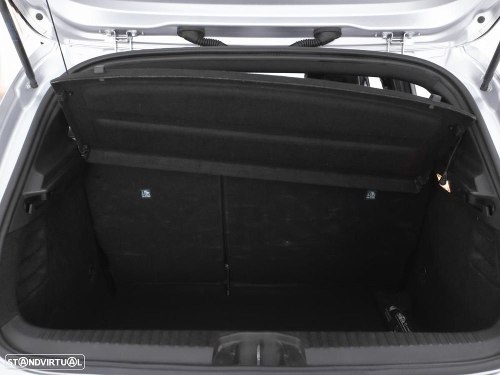 Renault Clio 1.5 Blue dCi RS Line - 12