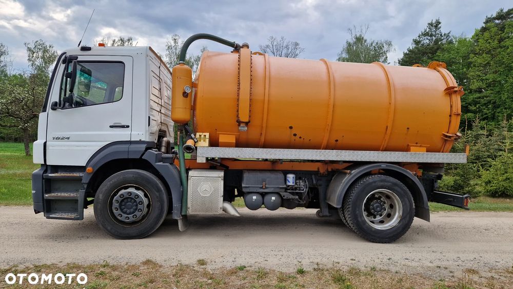Mercedes-Benz AXOR 1824 - 6