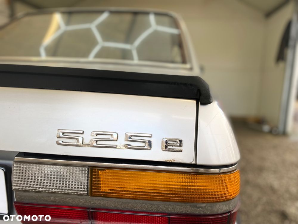 BMW Seria 5 - 16