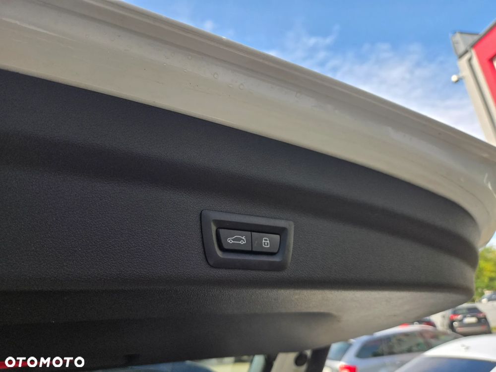 BMW X1 sDrive18i M Sport Edition - 20