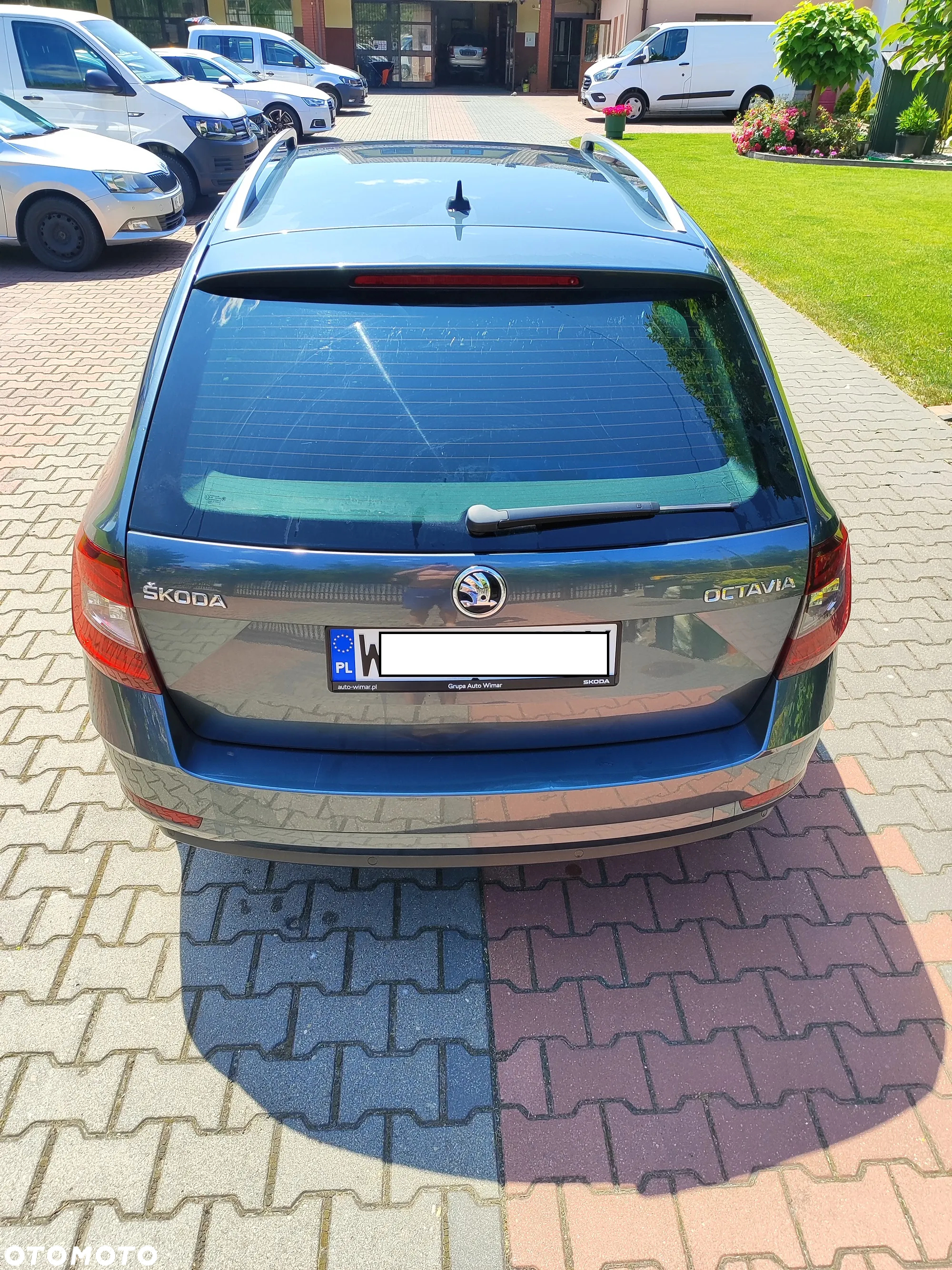 Skoda Octavia 1.6 TDI Style DSG - 6