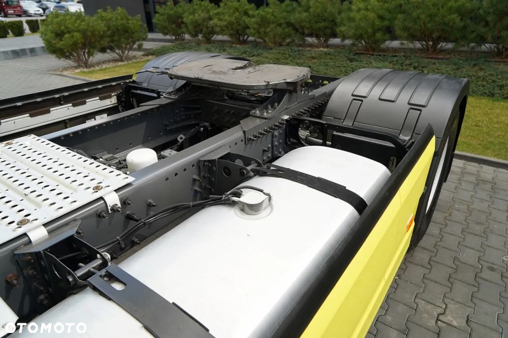 Volvo FH 500 / HYDRAULIKA / KLIMA POSTOJOWA / - 13