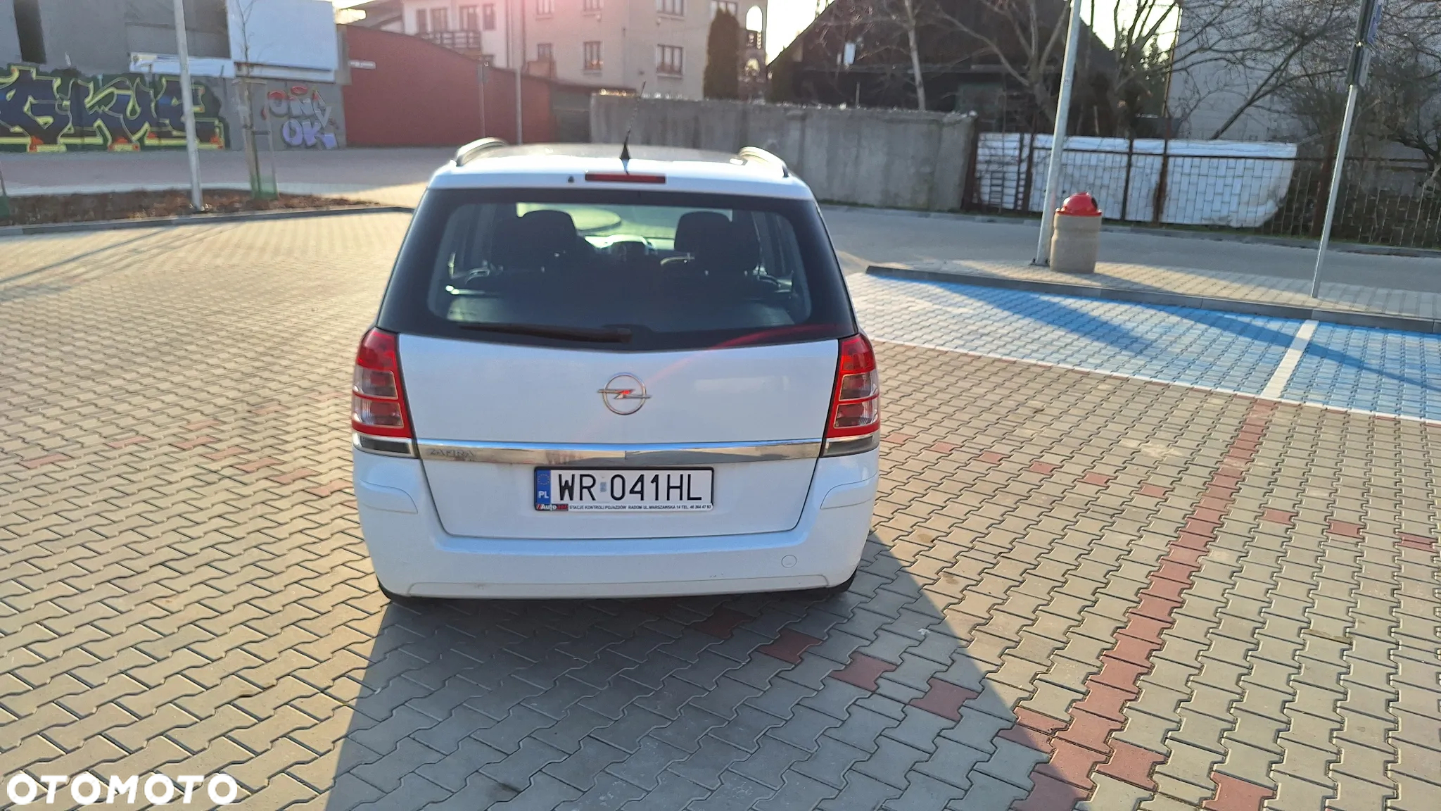 Opel Zafira 1.8 Enjoy - 10
