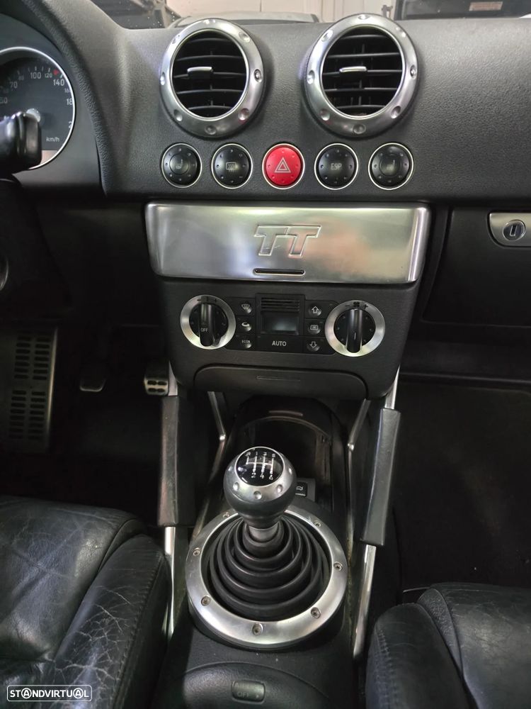 Audi TT Coupé 1.8 T - 13