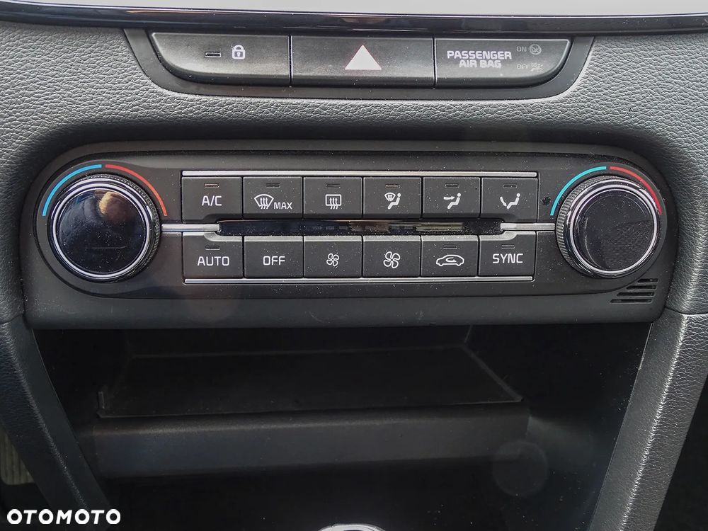 Kia XCeed 1.5 T-GDI L - 32