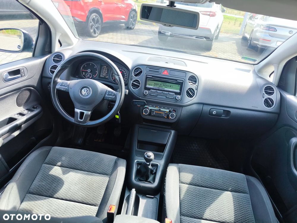 Volkswagen Golf Plus 1.6 TDI Comfortline - 12