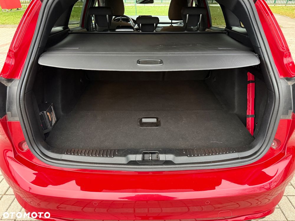 Ford Focus 1.0 EcoBoost mHEV Titanium Style - 9