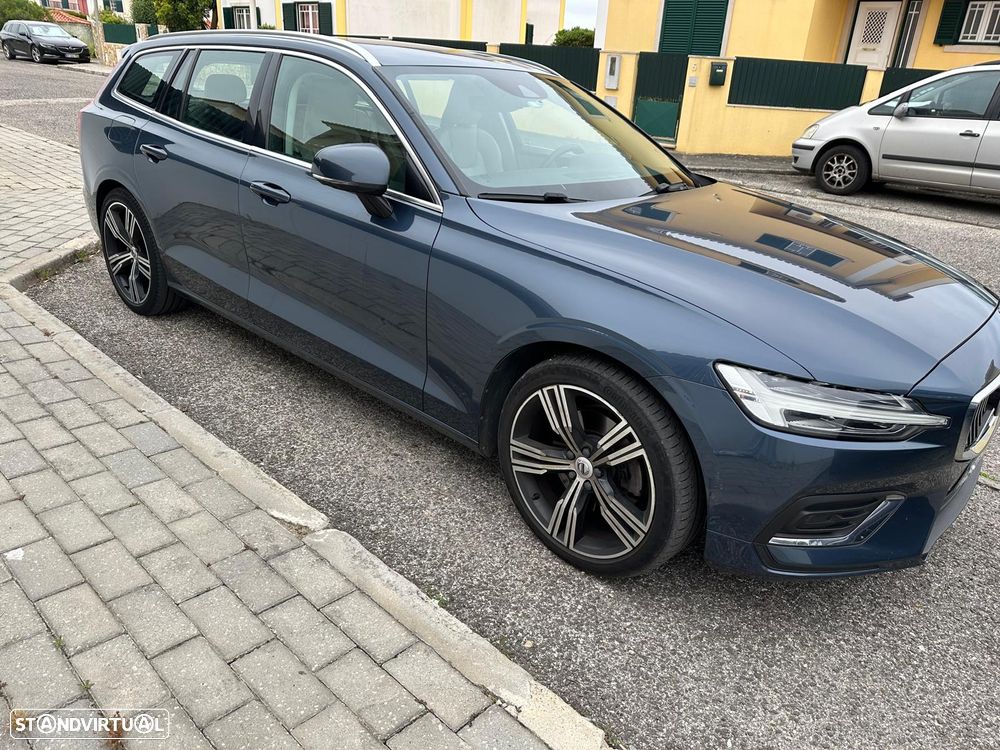 Volvo V60 2.0 D4 Inscription Geartronic - 1