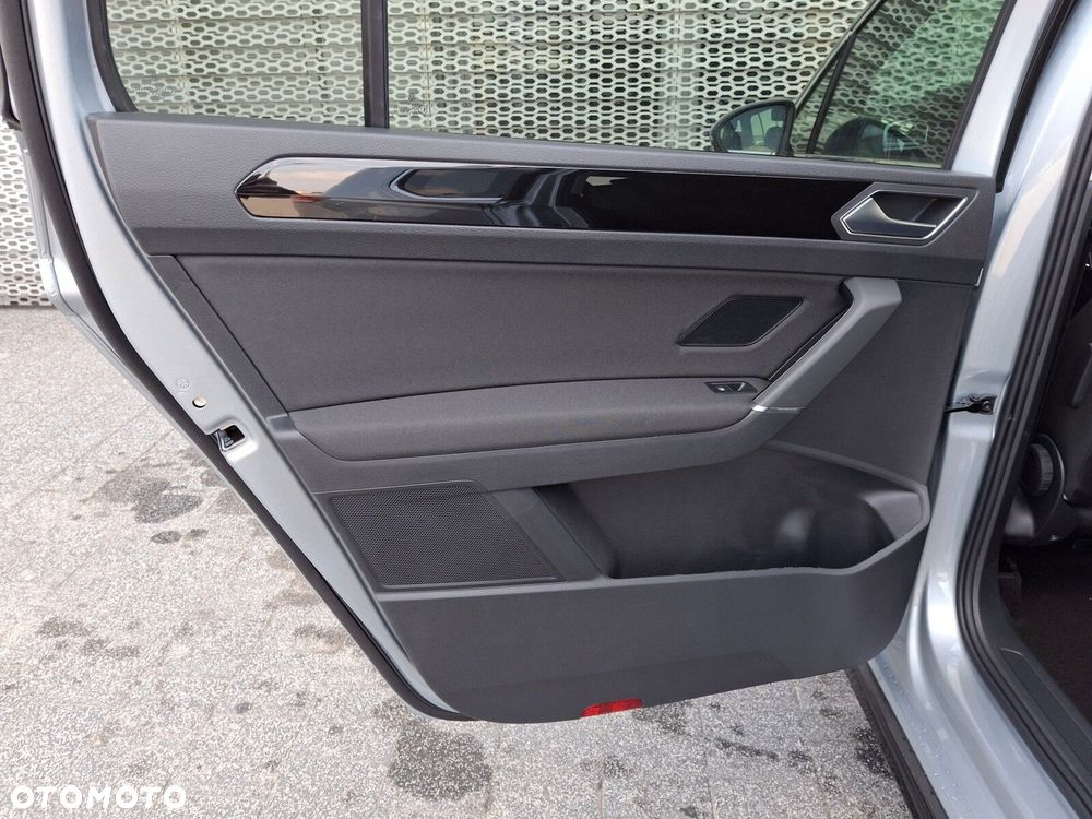 Volkswagen Touran 1.5 TSI EVO Highline DSG - 12