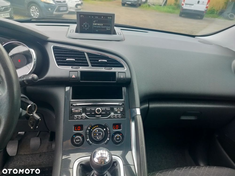 Peugeot 3008 155 THP Premium - 30