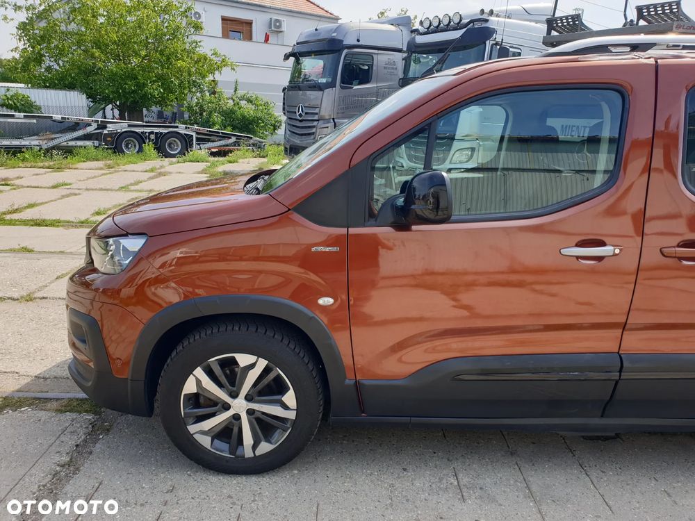 Peugeot Rifter - 11