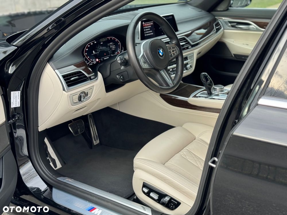 BMW Seria 7 730d xDrive mHEV - 7
