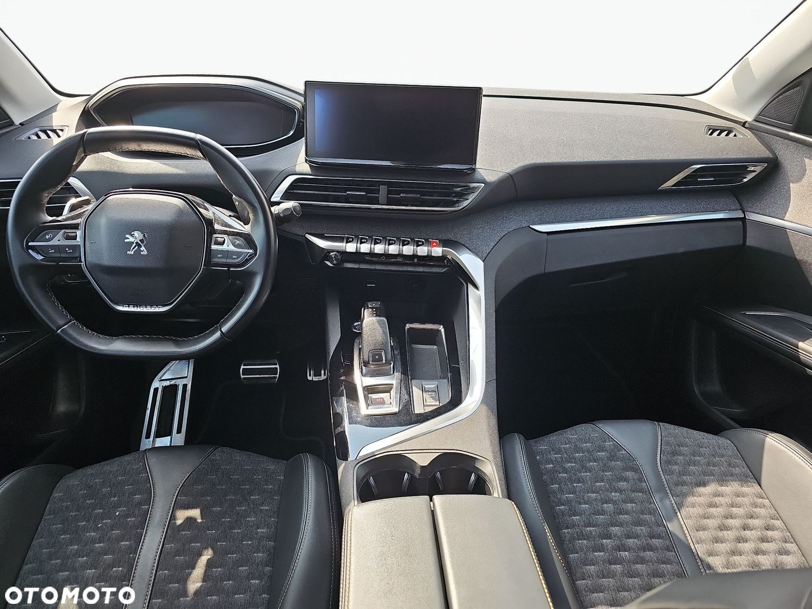Peugeot 5008 2.0 BlueHDi Road Trip S&S EAT8 - 23