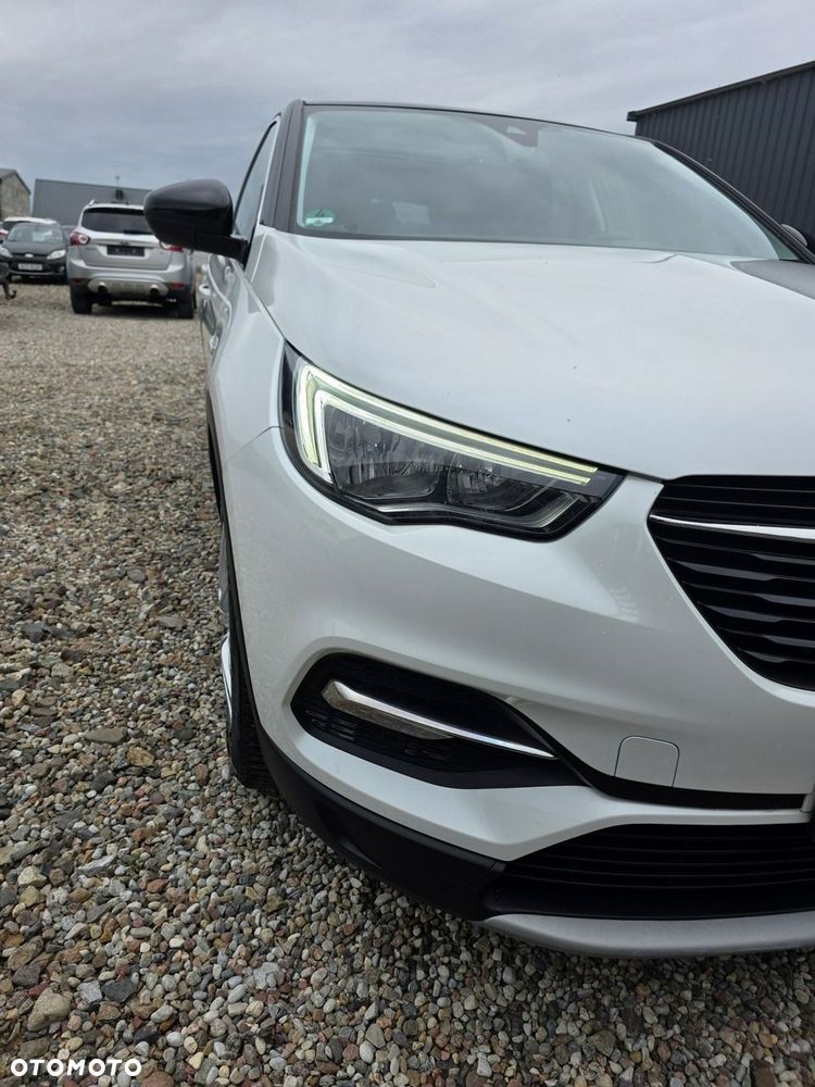 Opel Grandland X 1.6 DStart/Stop Automatik Business INNOVATION - 27