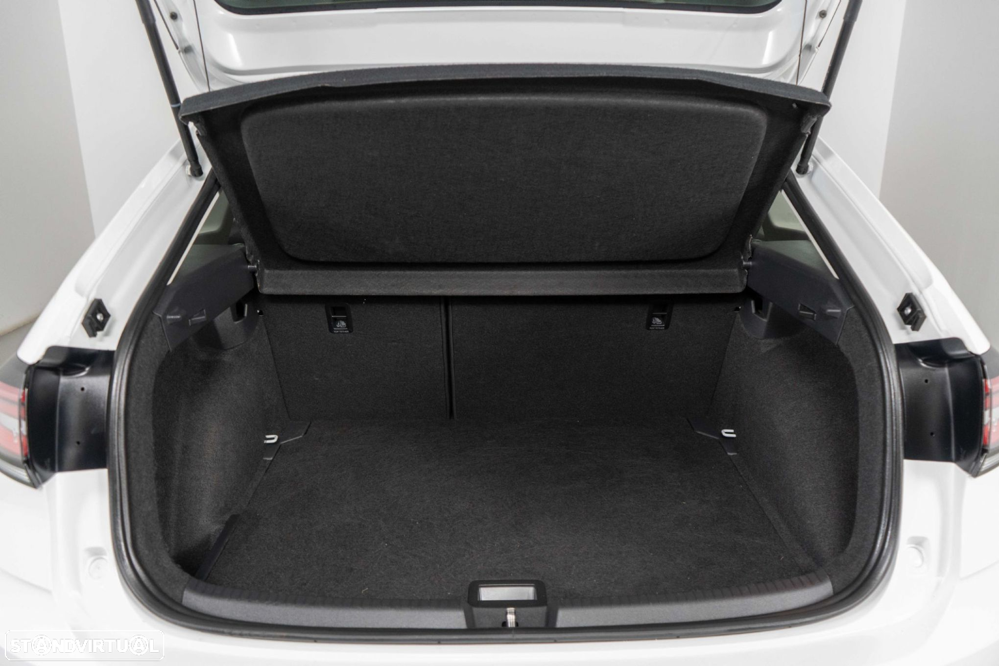 VW Taigo 1.0 TSI Life - 12