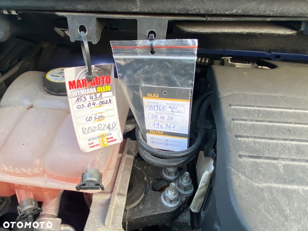 Ford C-MAX 1.5 TDCi Start-Stop-System Titanium - 39