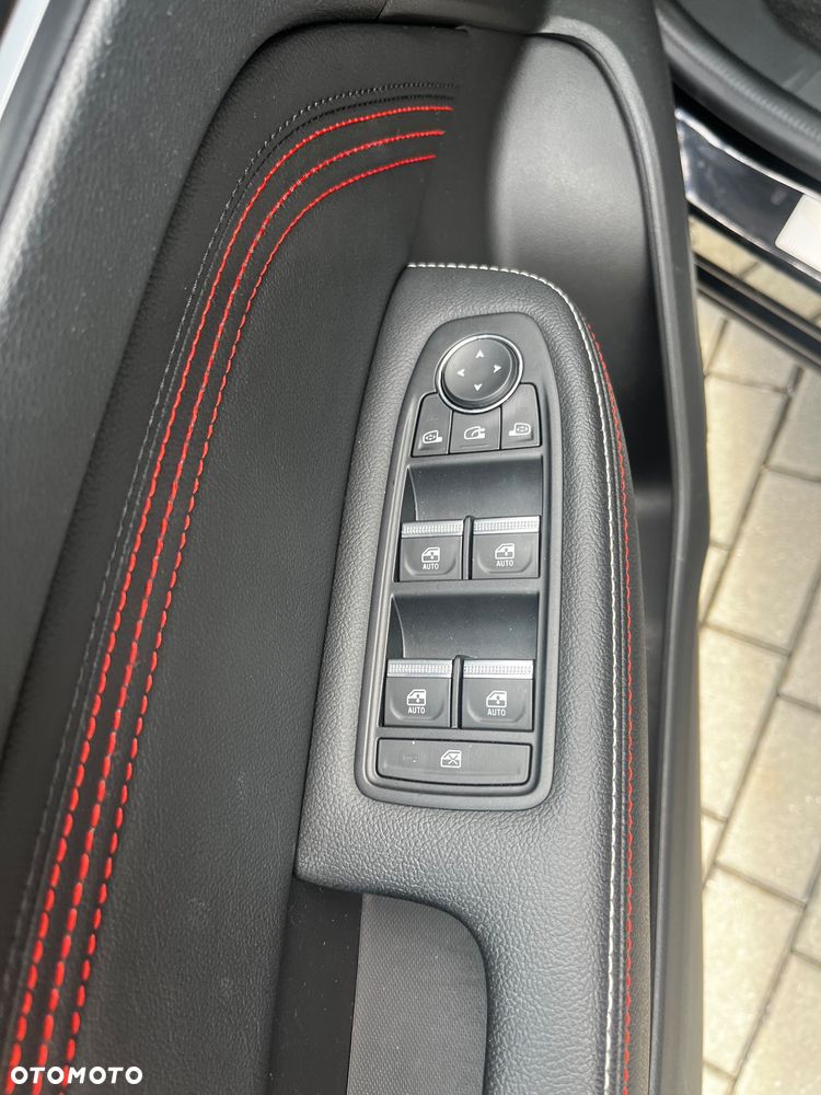 Renault Arkana TCe Mild Hybrid 160 EDC R.S LINE - 11