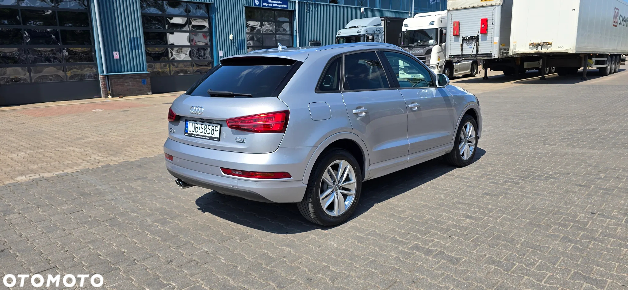 Audi Q3 - 24