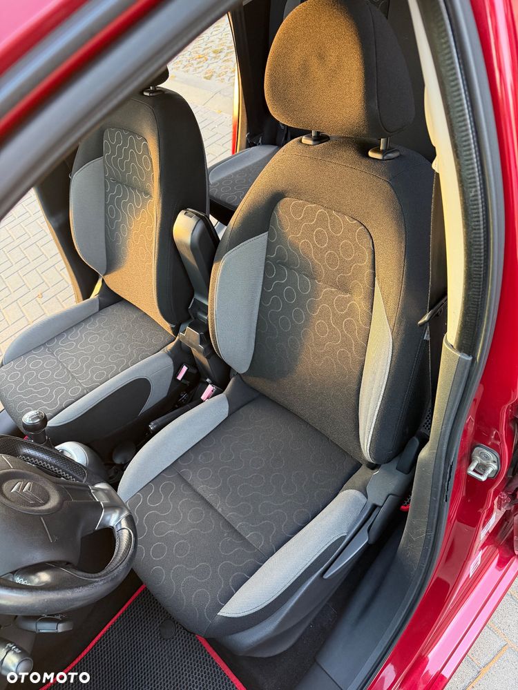 Citroën C3 Picasso 1.6i Seduction - 18
