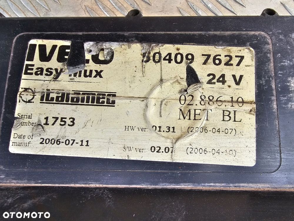 STEROWNIK MODUŁ KASETA KOMPUTER ŚWIATEŁ EASY MUX 504097627 IVECO EUROCARGO - 4
