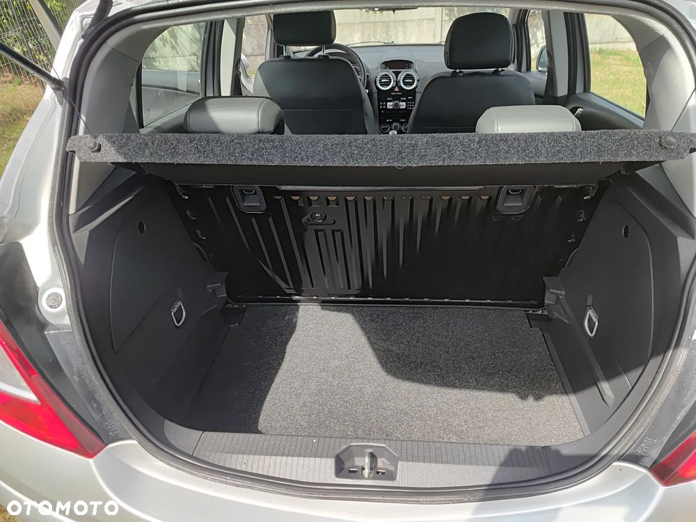 Opel Corsa 1.2 16V Energy - 17